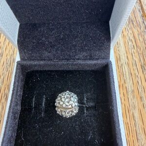 RETIRED Pandora Darling Daisy Meadow Clip #791494EN12